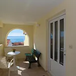 アパート Dundic マカルスカ